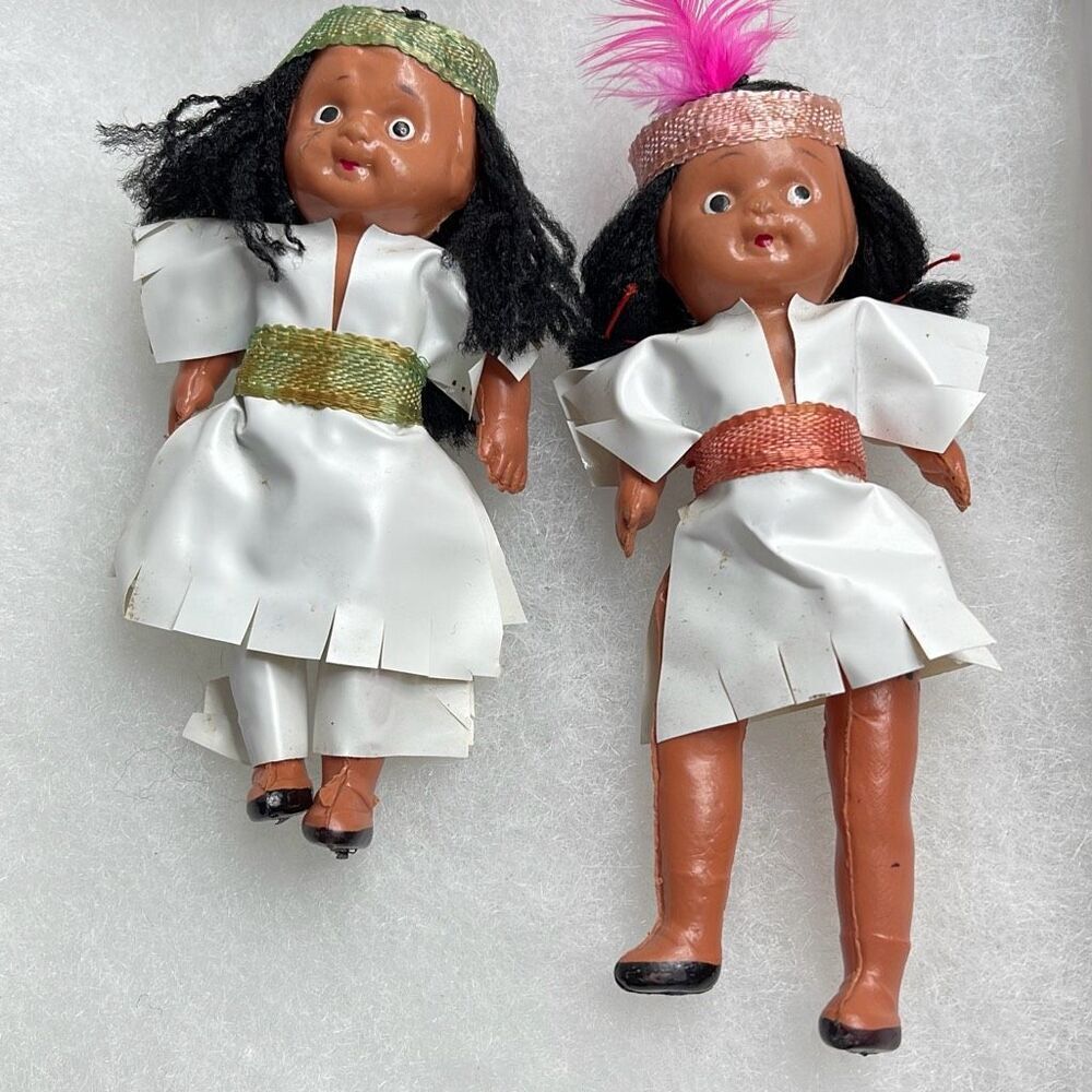 Set of 2 Native American dolls Japan  made of celluloid plastic
